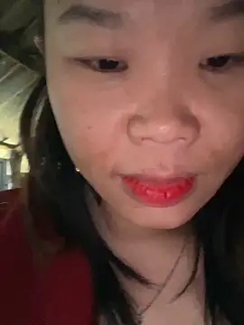 Snapshot of Laura8910 chatting on 12.15.24 Laura8910 online show from 12.15.24