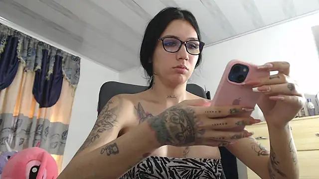 sweet cutetras22 online show from 01.05.25