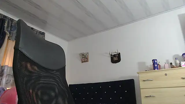 sweet cutetras22 online show from 01.24.25