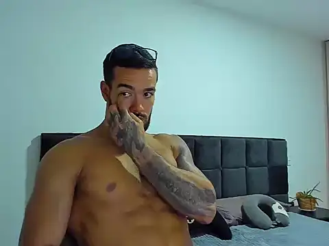 Alexander Martines online show from 03.10.26