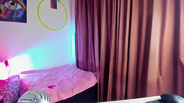 nicole volkov online show from 12.30.24