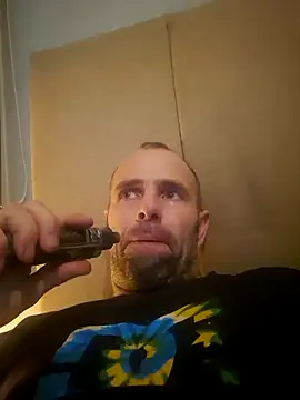 Snapshot of Dorset8360 chatting on 12.14.24 Dorset8360 online show from 12.14.24