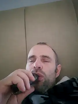 Snapshot of Dorset8360 chatting on 12.21.24 Dorset8360 online show from 12.21.24