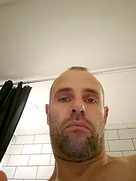 Snapshot of Dorset8360 chatting on 12.29.24 Dorset8360 online show from 12.29.24