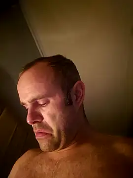 Snapshot of Dorset8360 chatting on 01.18.25 Dorset8360 online show from 01.18.25