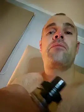 Snapshot of Dorset8360 chatting on 10.18.25 Dorset8360 online show from 10.18.25