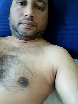 Snapshot of dilshanlove chatting on 10.19.25 dilshanlove online show from 10.19.25