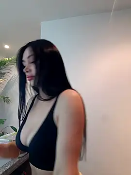 Snapshot of _monicab chatting on 10.08.25 monicab online show from 10.08.25