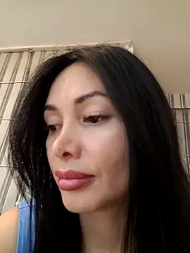 Snapshot of _monicab chatting on 06.17.26 monicab online show from 06.17.26
