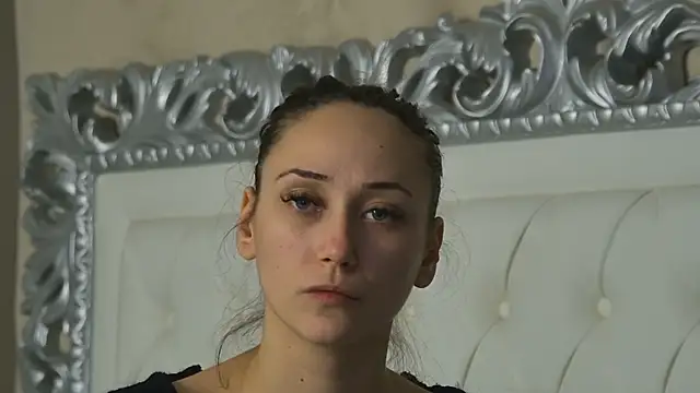 AliceMunro online show from 12.18.25