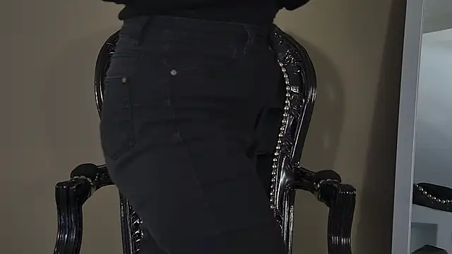 AliceMunro online show from 02.21.26