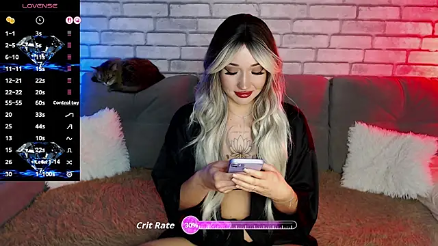 Snapshot of Eva_Evile chatting on 04.12.26 Eva Evile online show from 04.12.26