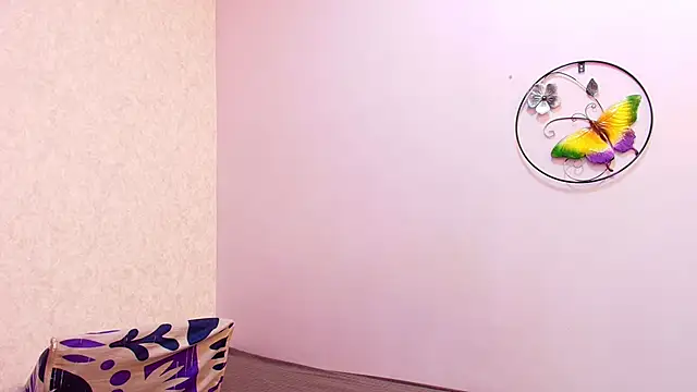 Chantal taylor  online show from 09.23.25