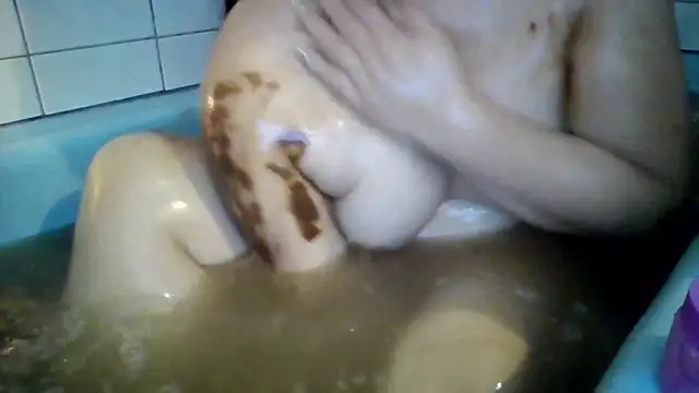 Snapshot of asialovedoll chatting on 12.08.24 asialovedoll online show from 12.08.24