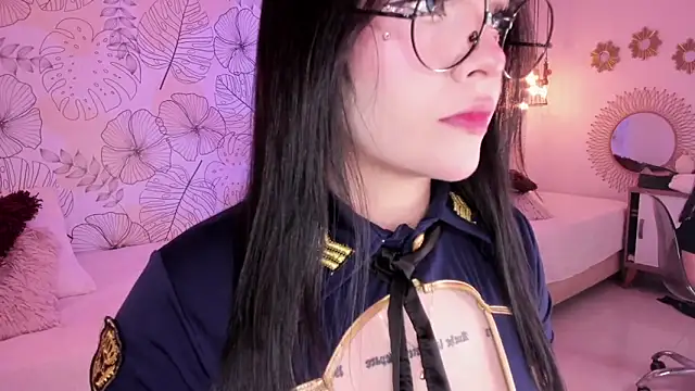 DanielaRuizz online show from 01.18.25