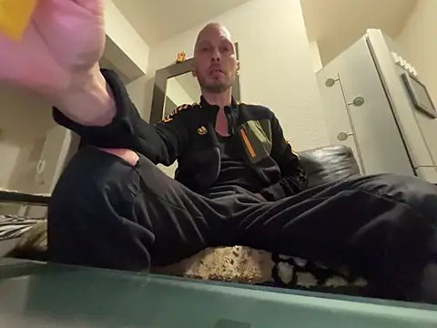 Snapshot of Germankink chatting on 12.16.24 Germankink online show from 12.16.24
