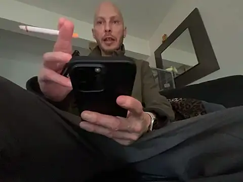 Snapshot of Germankink chatting on 02.13.25 Germankink online show from 02.13.25