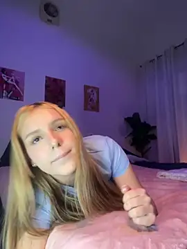 AlinaCarter online show from 10.15.25