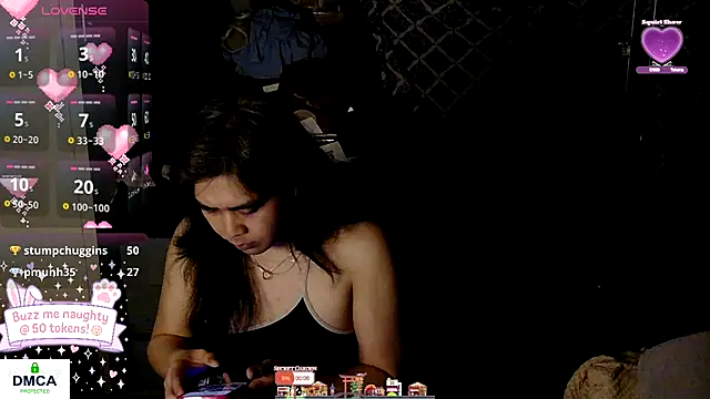 Snapshot of tashakaixxx chatting on 10.13.25 tashakaixxx online show from 10.13.25