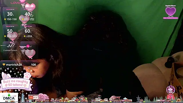 Snapshot of tashakaixxx chatting on 10.25.25 tashakaixxx online show from 10.25.25