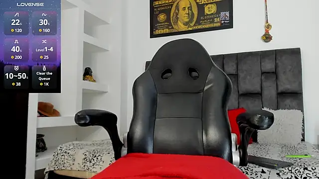 Snapshot of MattRodriguez9 chatting on 02.10.25 MattRodriguez9 online show from 02.10.25