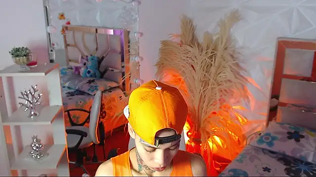 Jonesliam23 online show from 01.07.26