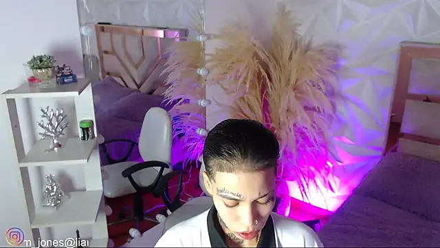 Jonesliam23 online show from 02.19.26