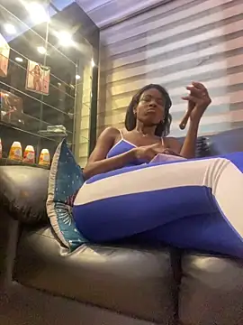 adaraSmiith online show from 12.17.24