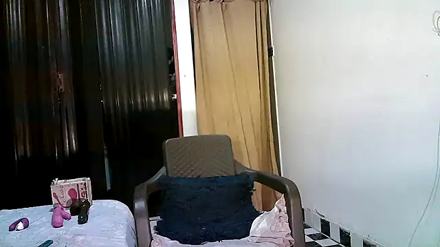 kimmiemm online show from 11.29.25