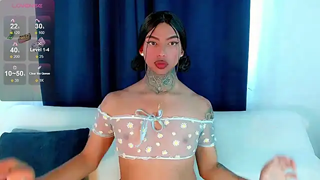 laura sweett120 online show from 11.18.25