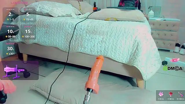 EmilyySaenz online show from 09.15.25