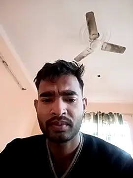 Snapshot of Jamesbonddeshi chatting on 01.11.25 Jamesbonddeshi online show from 01.11.25