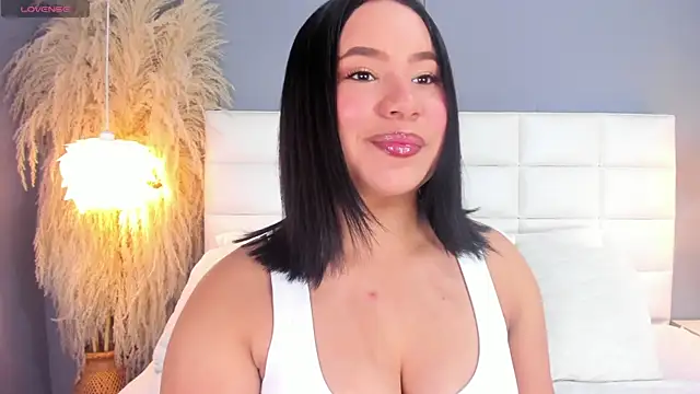 HannaKarson online show from 12.18.25