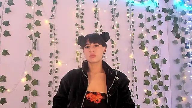 Natasha Nasty2 online show from 12.21.24