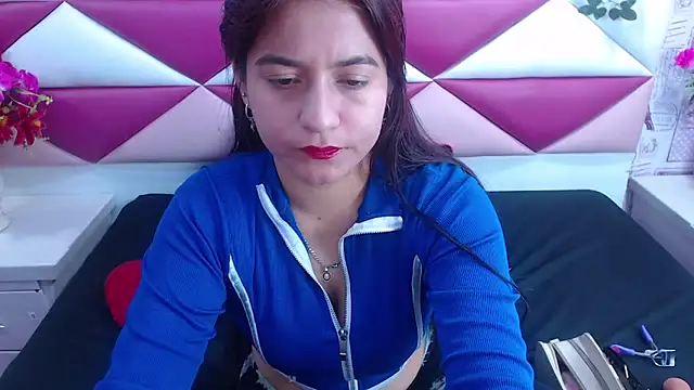 MariaClay online show from 02.14.25