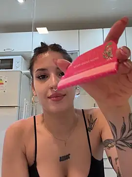 Lolykush online show from 10.16.25