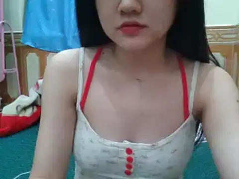 Yin-girl online show from 12.30.24