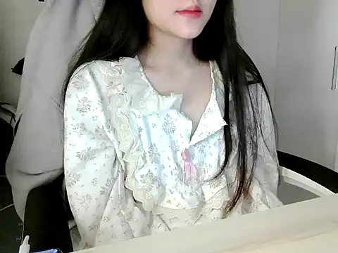 Yin-girl online show from 01.16.26