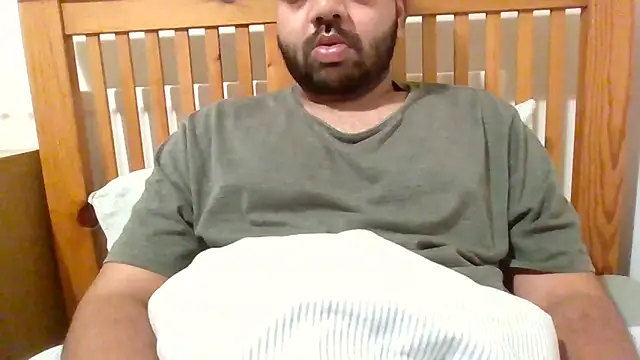 whoreboi98 online show from 04.16.26