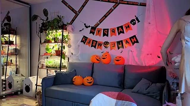 Snapshot of Your_Corvus chatting on 10.31.25 Your Corvus online show from 10.31.25