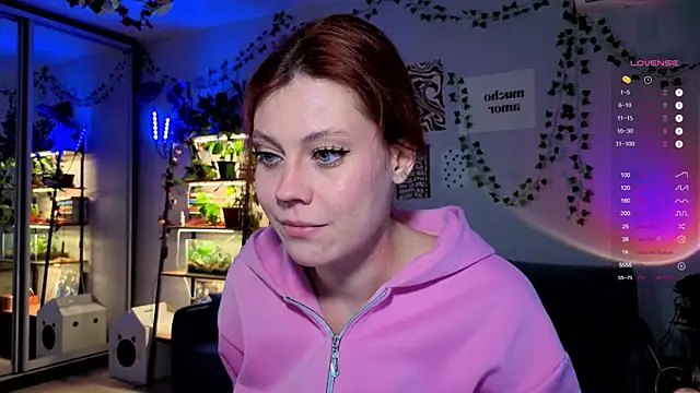 Snapshot of Your_Corvus chatting on 11.14.25 Your Corvus online show from 11.14.25