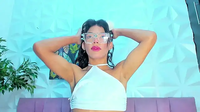 Briyit Doll online show from 02.19.25