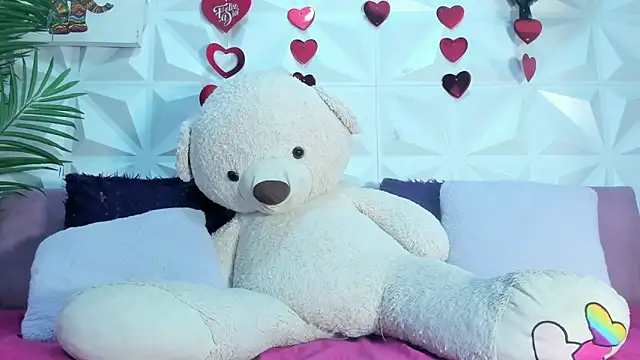 Briyit Doll online show from 03.24.26