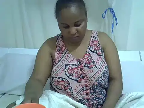 browndolly12 online show from 04.21.26