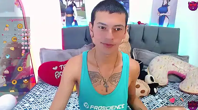  snopyy  online show from 02.21.25