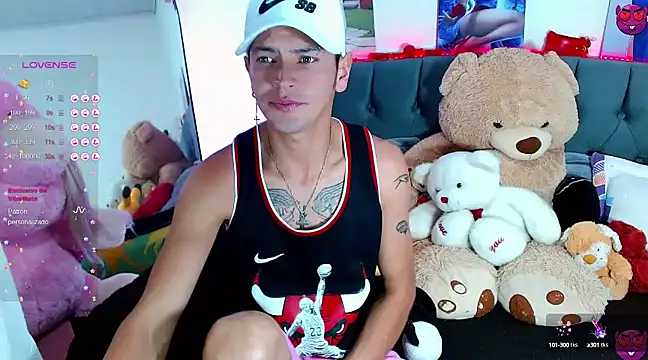  snopyy  online show from 02.27.25
