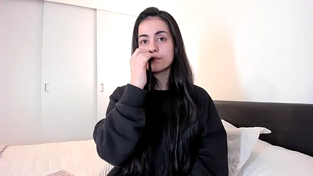 guccipussy1 online show from 01.23.25