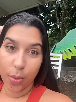 NiaSoler online show from 11.16.25