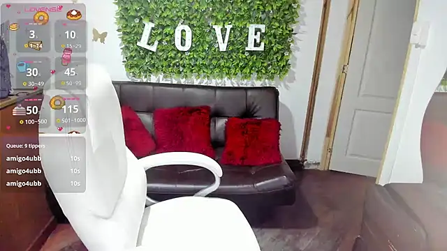 Snapshot of Enma__clark chatting on 02.24.25 Enma clark online show from 02.24.25