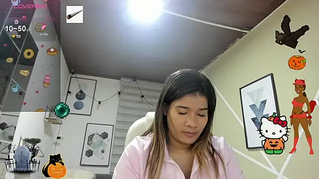 Snapshot of Enma__clark chatting on 11.03.25 Enma clark online show from 11.03.25